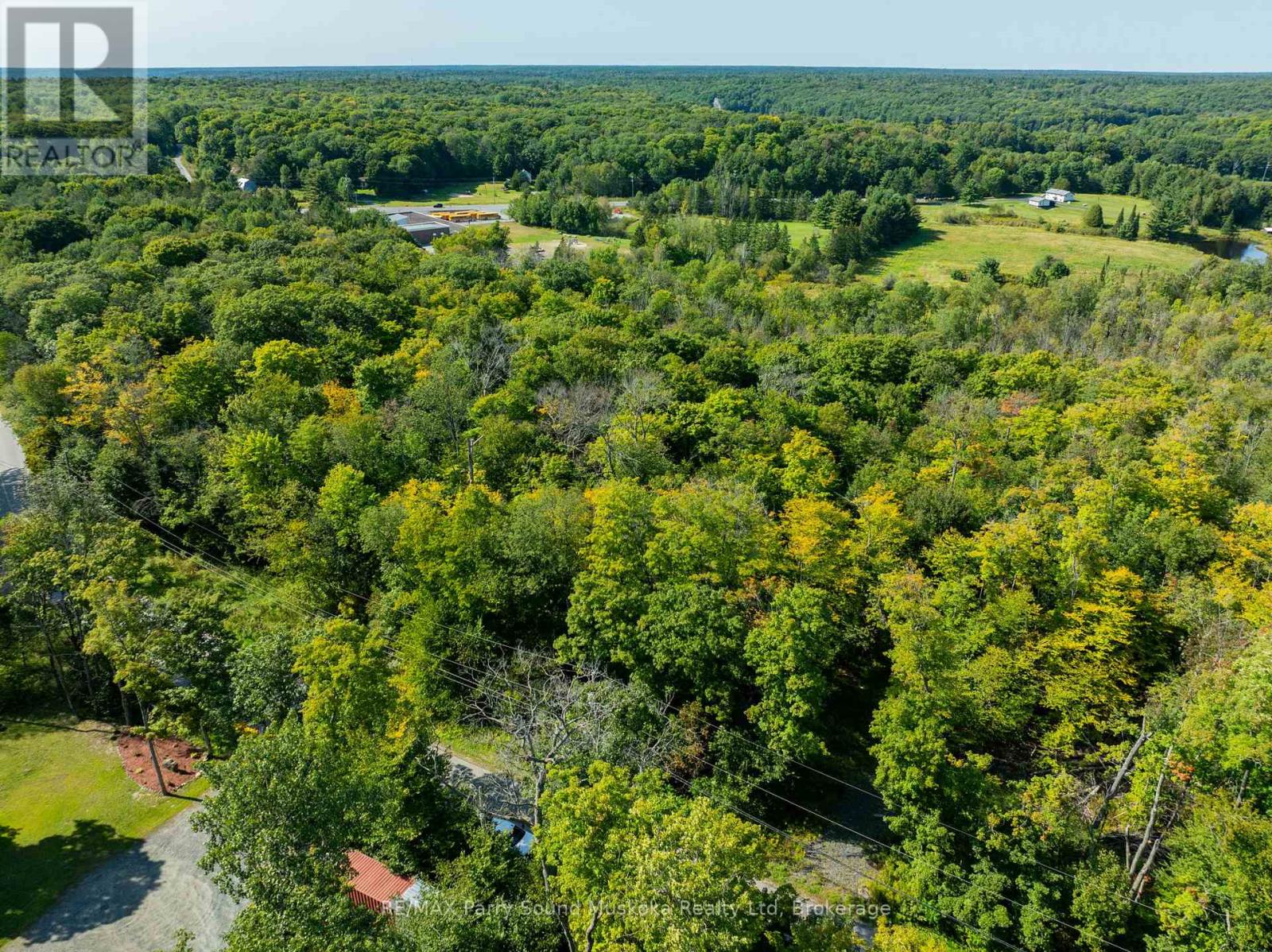 18 Burnside Bridge Road, Mcdougall, Ontario  P2A 2W9 - Photo 14 - X12221870