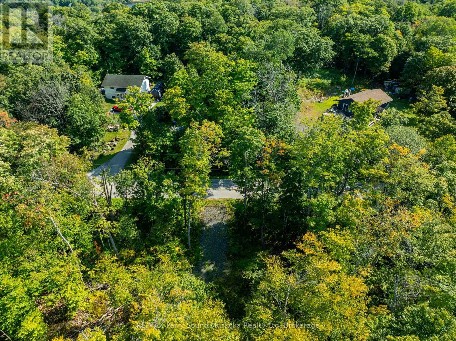 18 Burnside Bridge Road, Mcdougall, Ontario  P2A 2W9 - Photo 20 - X12221870