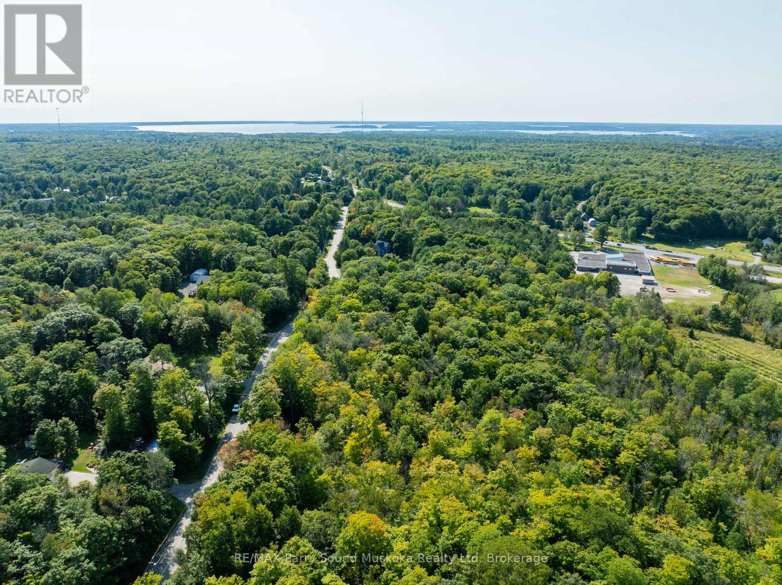 18 Burnside Bridge Road, Mcdougall, Ontario  P2A 2W9 - Photo 6 - X12221870