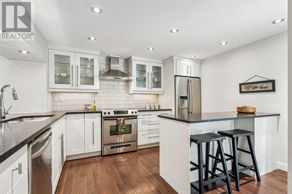 Property at 617, 3131 63 Avenue SW image 1