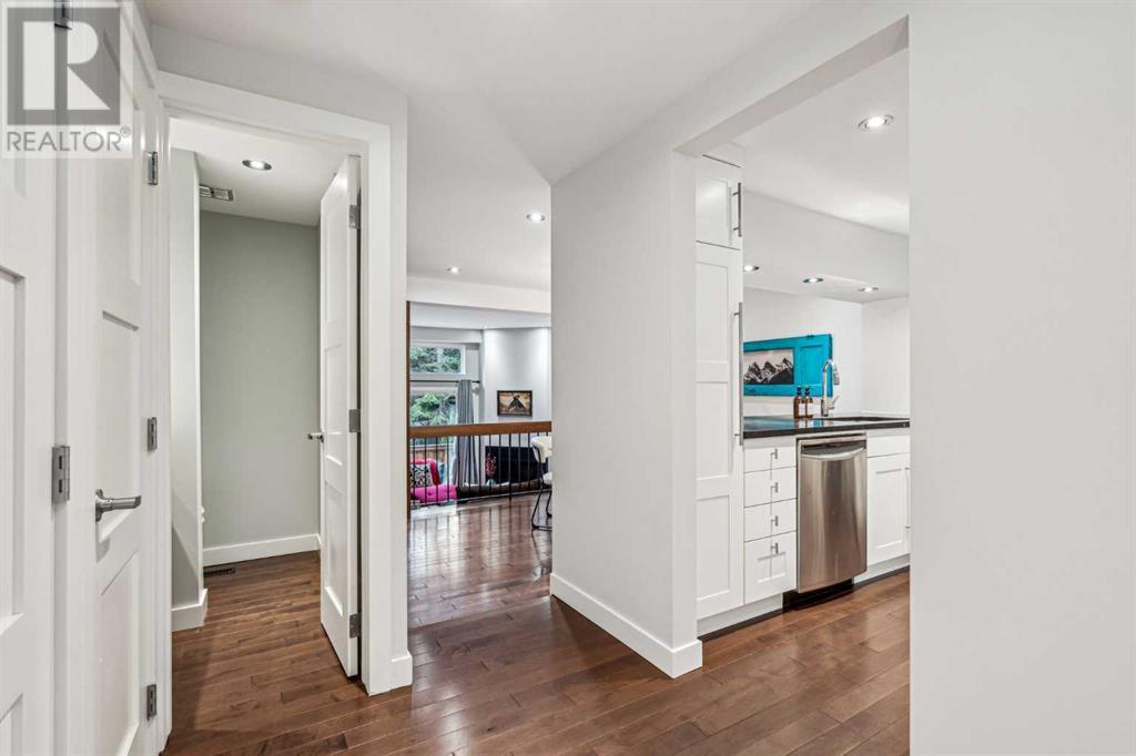 Property at 617, 3131 63 Avenue SW image 4