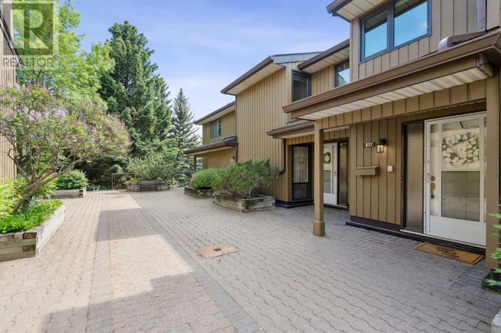 Property at 617, 3131 63 Avenue SW image 2