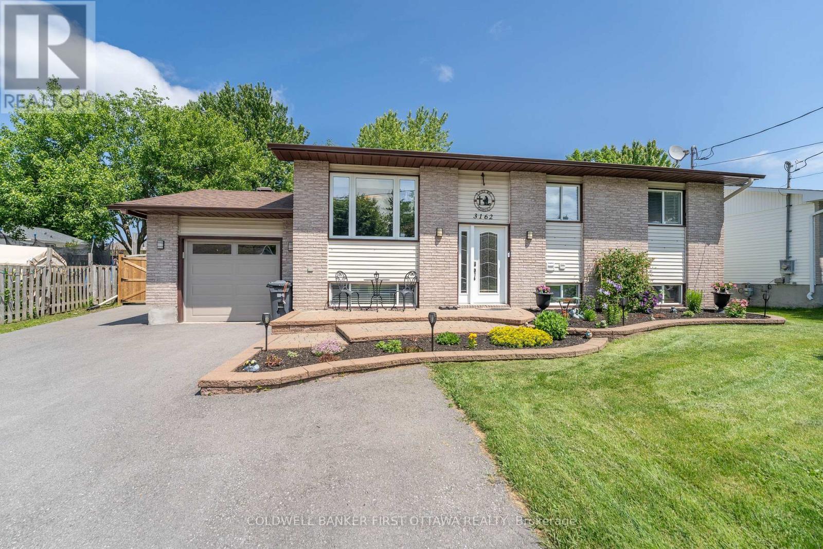 Property at 3162 LEMAY CIRCLE image 3