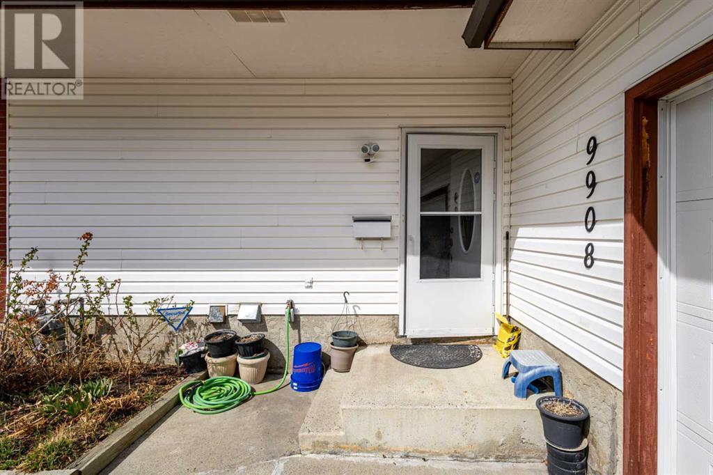 Property at 9908 Oakridge Road SW image 5