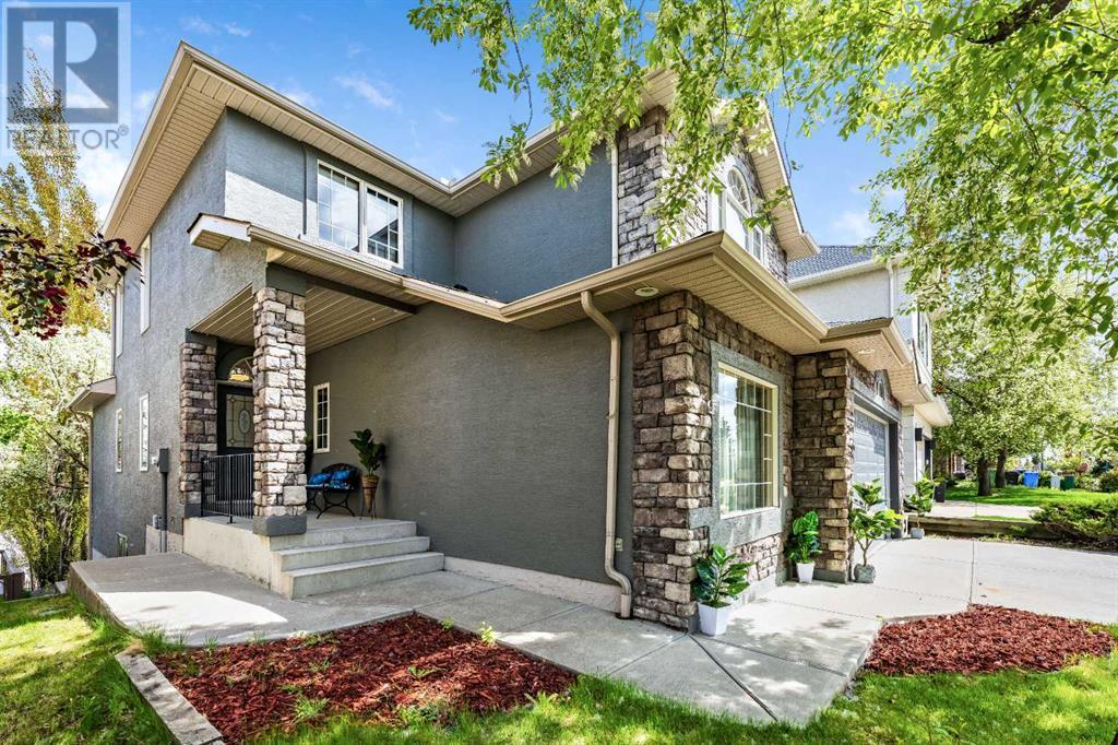 Property at 72 Strathridge Close SW image 3