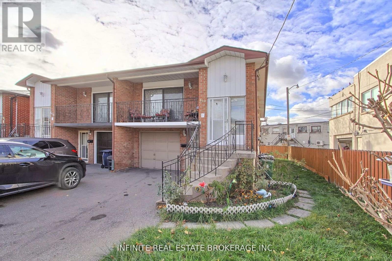 Property at 610 VAUGHAN ROAD image 3
