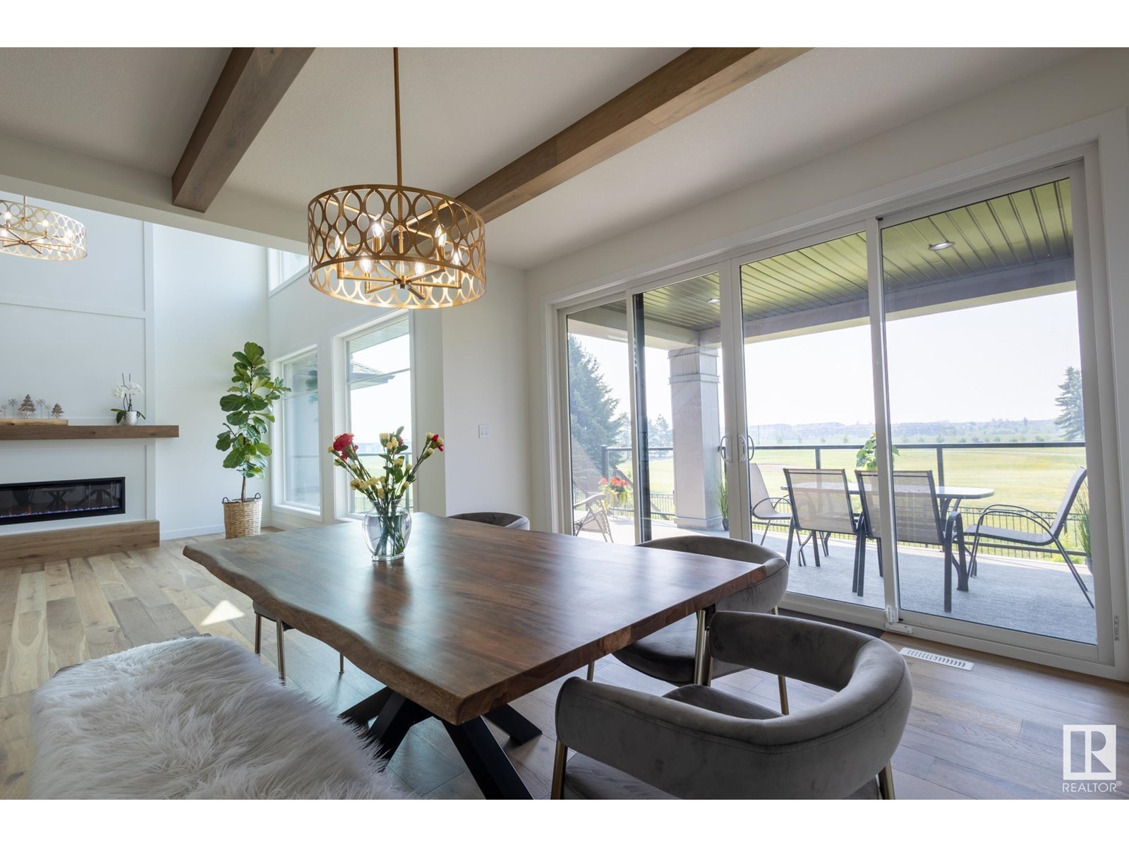Property at 1538 Howes Place SW image 1