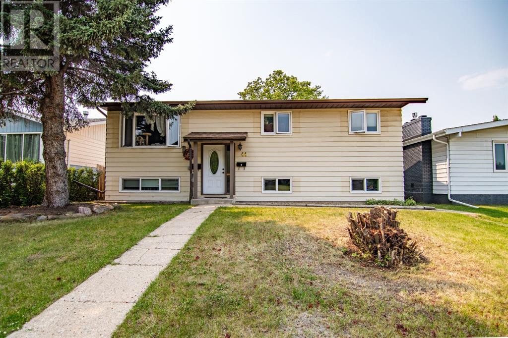 Property at 44 Oyen Crescent image 1