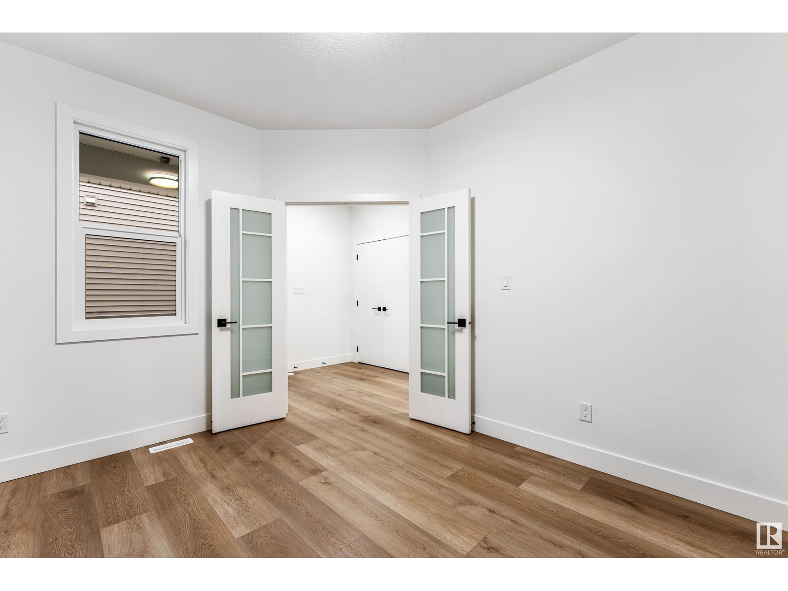 Property at 6223 18 Street ST NE image 1