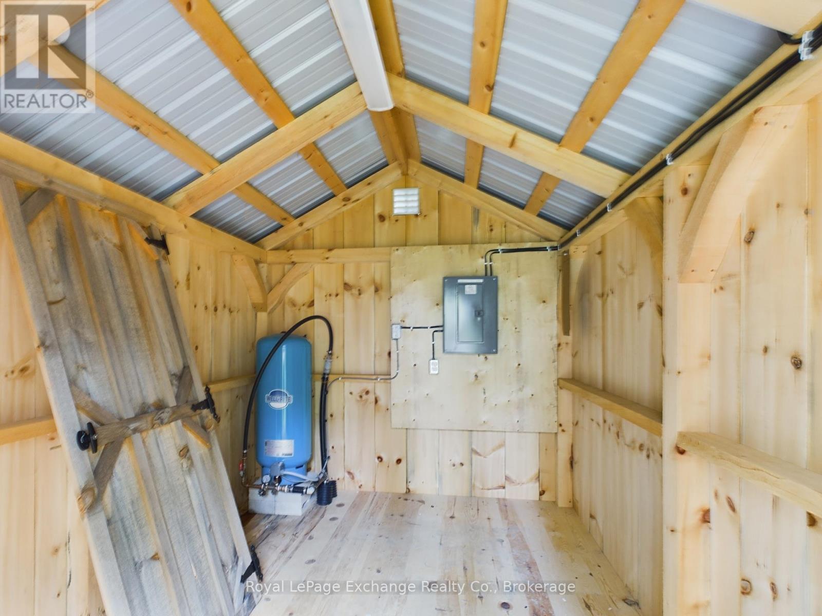 502265 Concession 10 Ndr Concession, West Grey, Ontario  N0G 1S0 - Photo 6 - X12221997