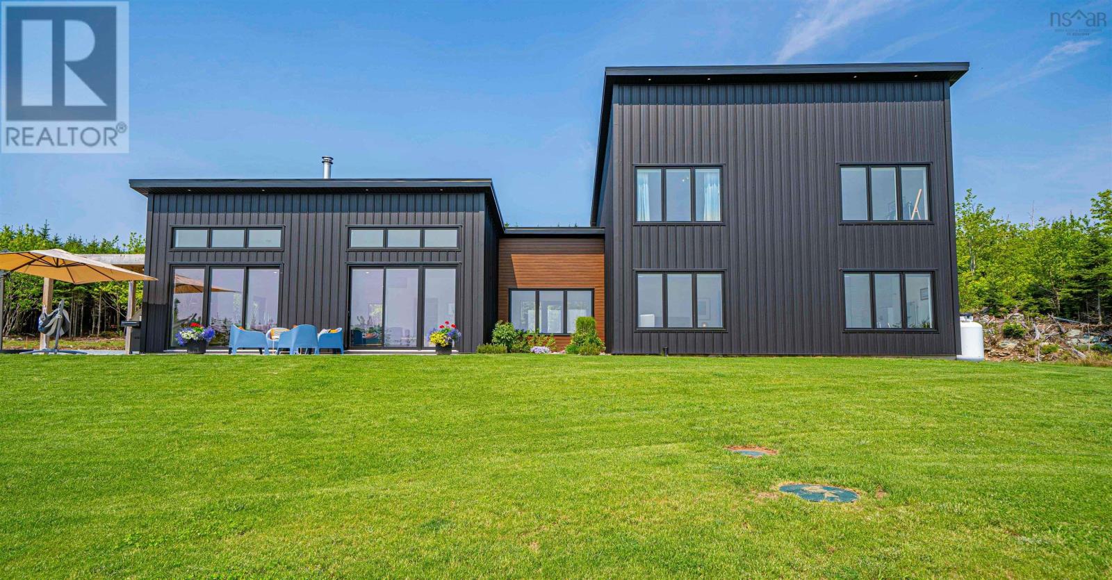 Property at 471 West Porters Lake Road image 3