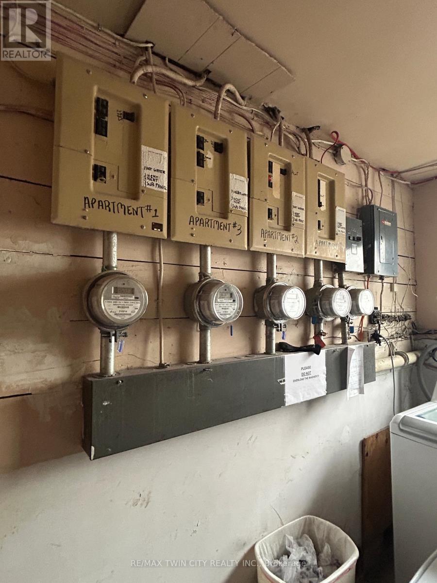 115 Baldwin Avenue, Brantford, Ontario N3S 1H9 - Photo 6 - X12221992