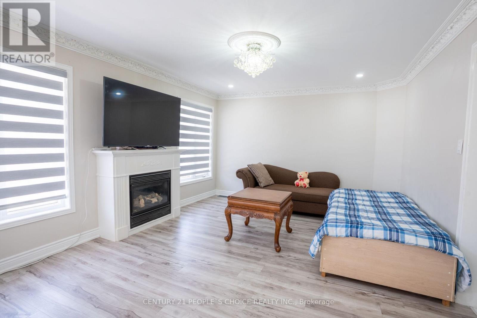 3 Citronella Lane, Brampton, Ontario L6R 3E1 - Photo 11 - W12221821