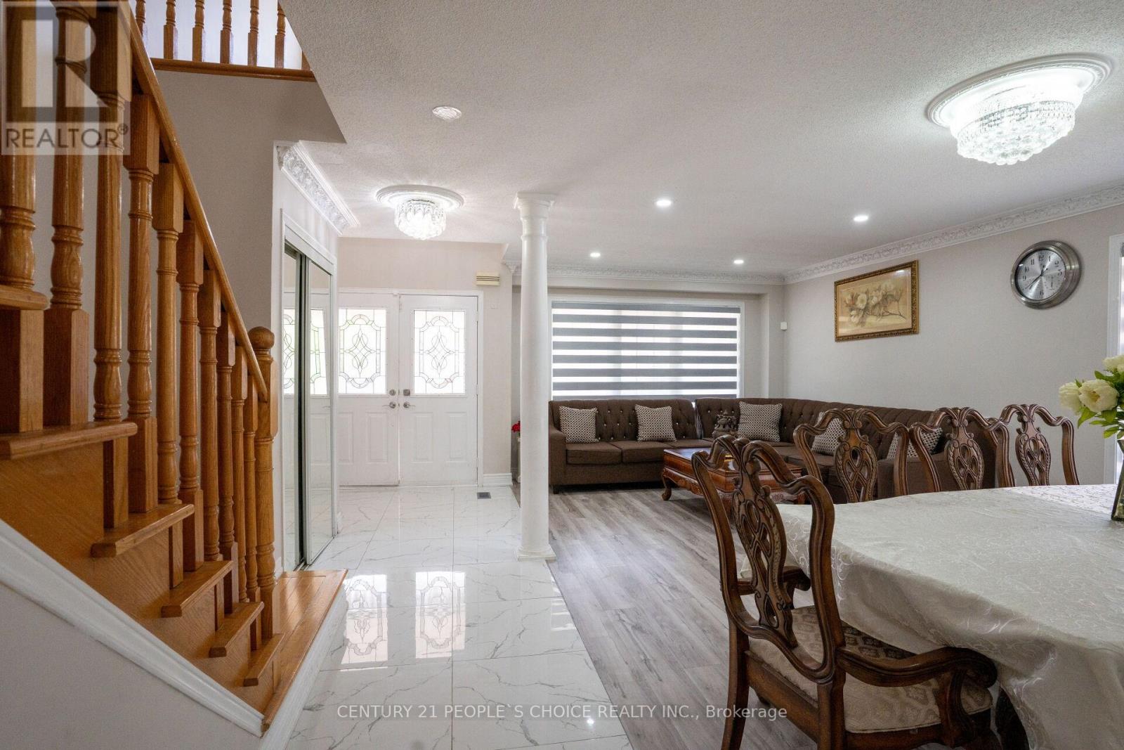 3 Citronella Lane, Brampton, Ontario L6R 3E1 - Photo 6 - W12221821