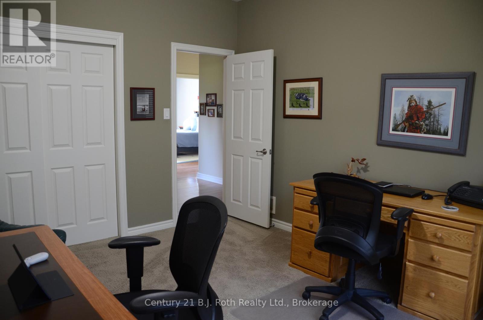 1057 Hurlwood Lane Lane, Severn, Ontario  L3V 6H4 - Photo 22 - S12179059