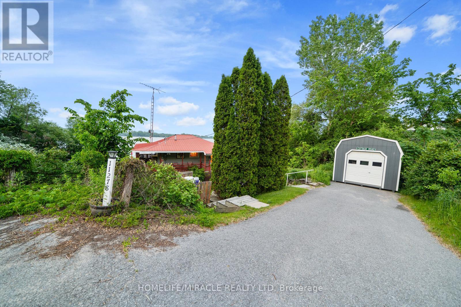 11278 Loyalist Parkway, Prince Edward County, Ontario  K0K 2T0 - Photo 3 - X12221986