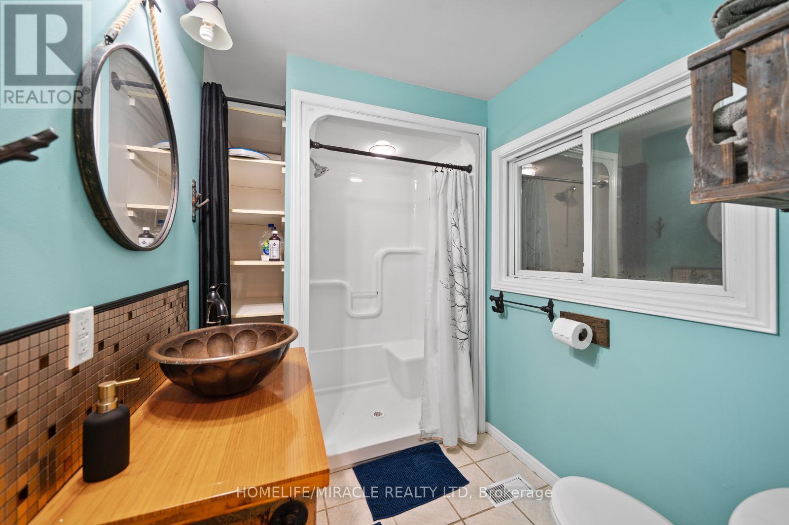 11278 Loyalist Parkway, Prince Edward County, Ontario  K0K 2T0 - Photo 29 - X12221986