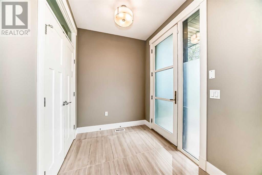 Property at 2117 51 Avenue SW image 2