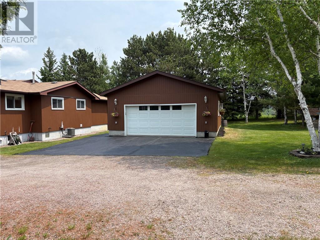 Property at 3973 Highway 69 S image 3