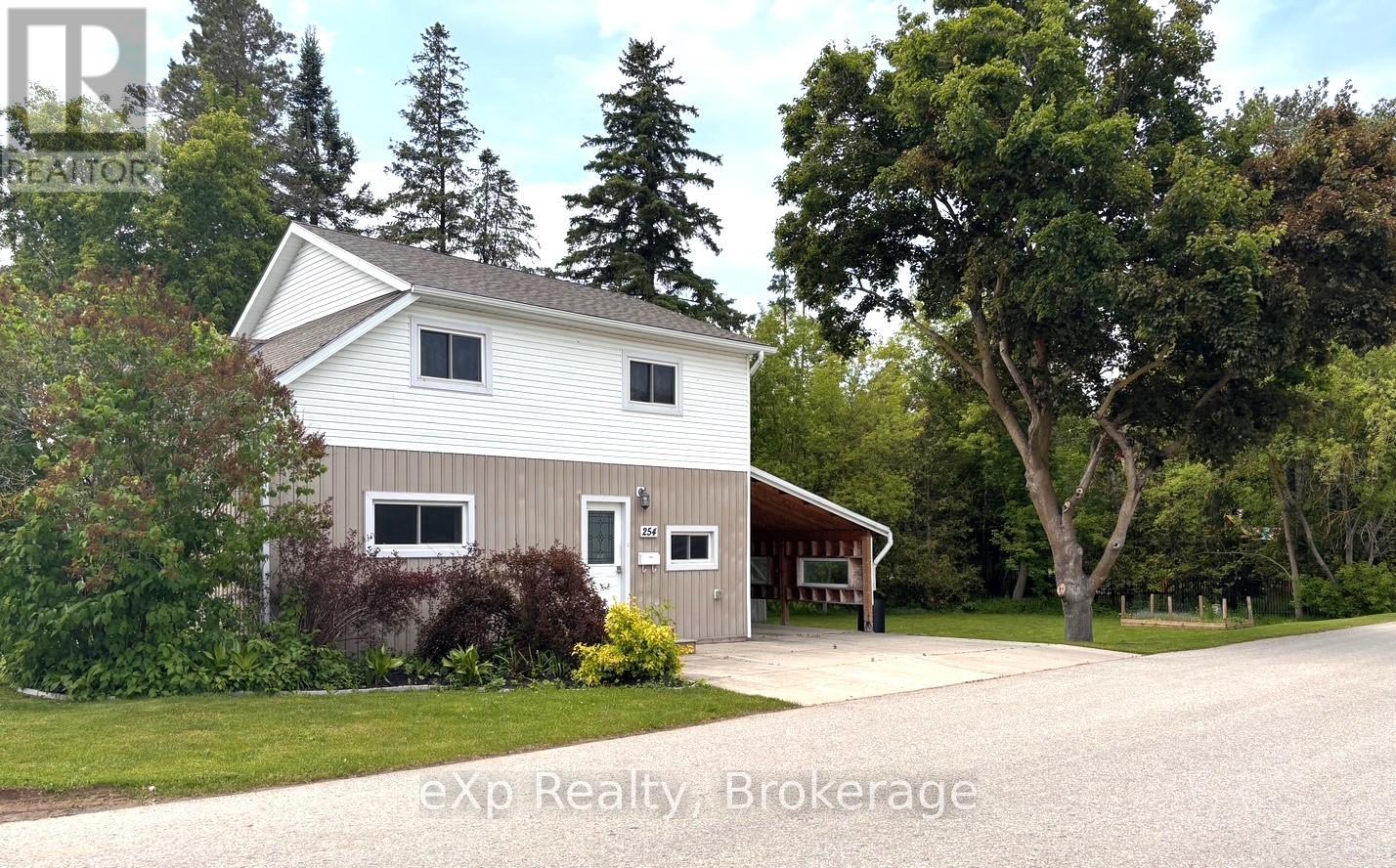 Property at 254 16TH STREET image 5