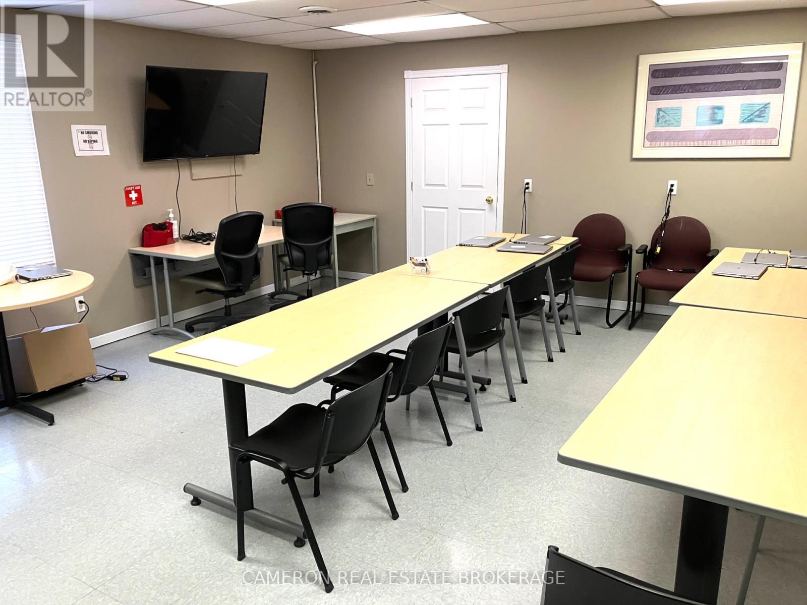 Unit #1 - 950 Boundary Road, South Glengarry, Ontario  K6H 7P7 - Photo 8 - X12222064