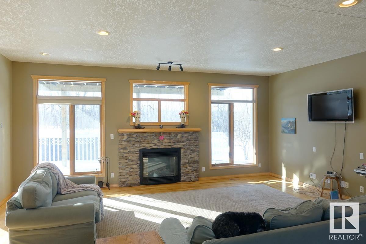 Property at 61 52510 RGE ROAD 213 image 1