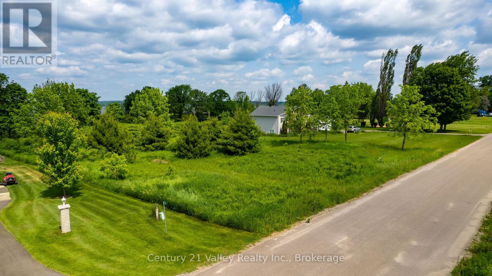 50 Spindle Drift Road, Greater Madawaska, Ontario  K0J 1H0 - Photo 20 - X12222071