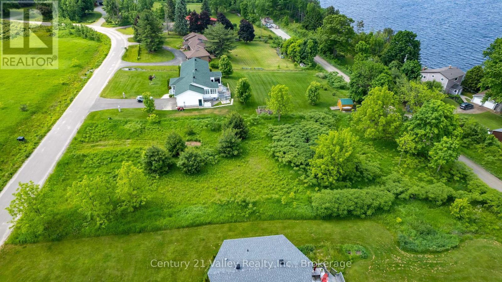 50 Spindle Drift Road, Greater Madawaska, Ontario  K0J 1H0 - Photo 21 - X12222071