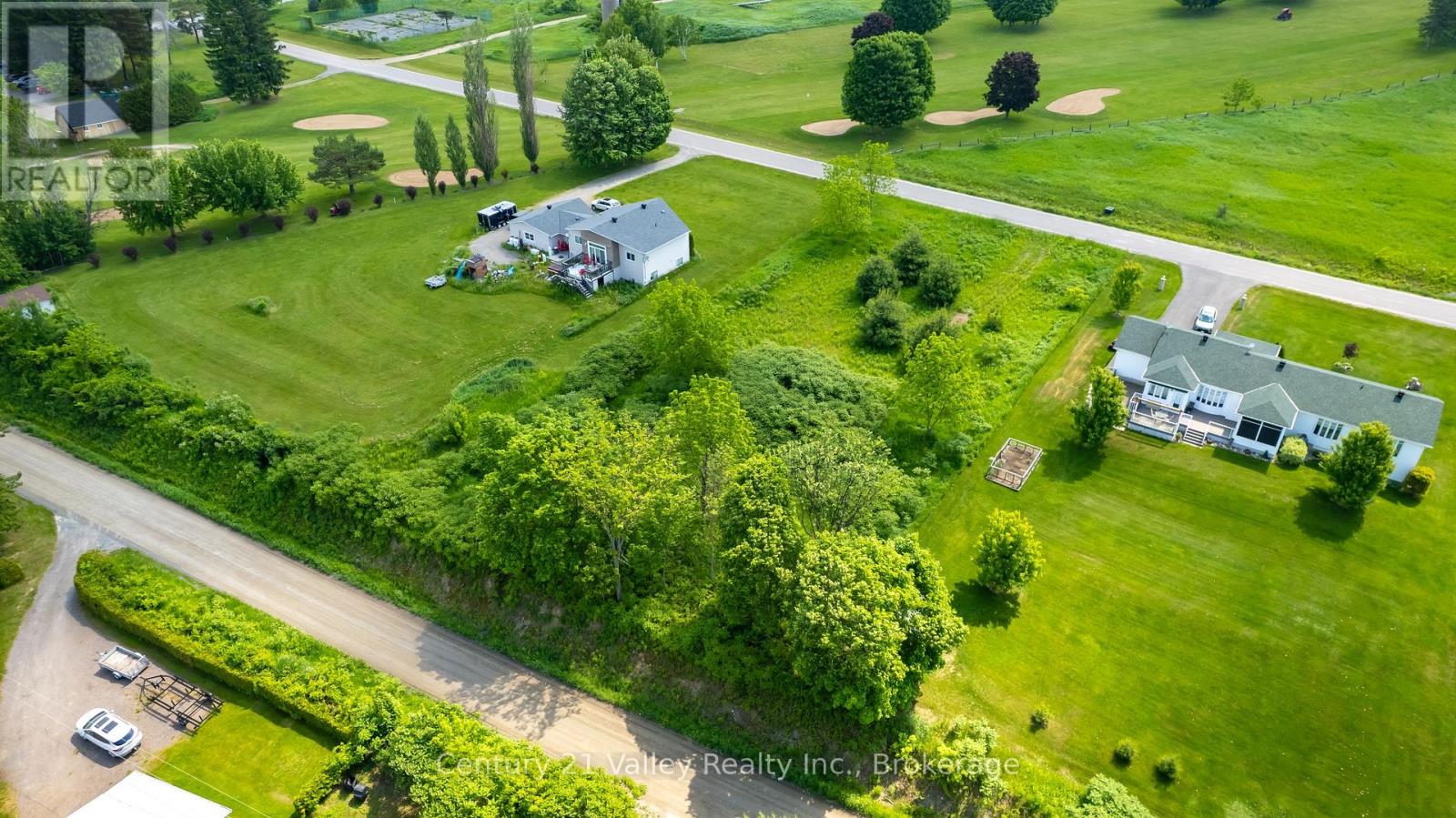 50 Spindle Drift Road, Greater Madawaska, Ontario  K0J 1H0 - Photo 6 - X12222071