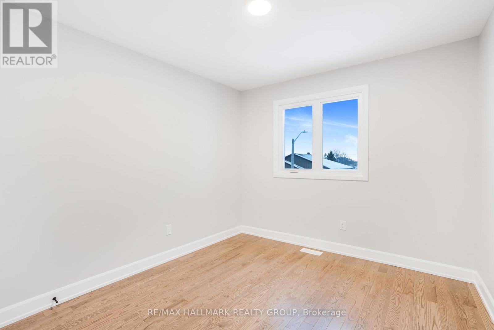 319 Zakari Street, Casselman, Ontario  K0A 1M0 - Photo 20 - X12222084