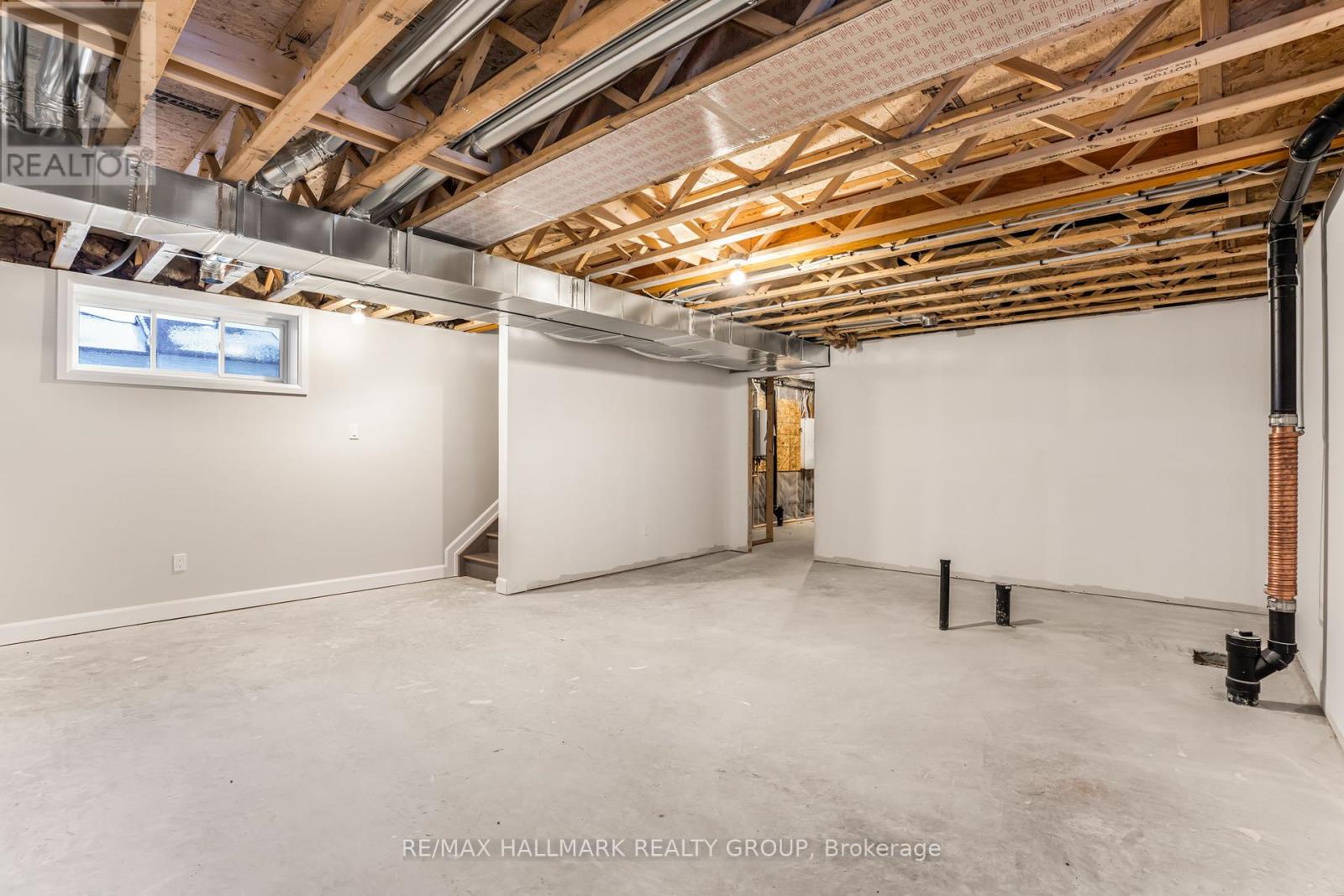 319 Zakari Street, Casselman, Ontario  K0A 1M0 - Photo 28 - X12222084