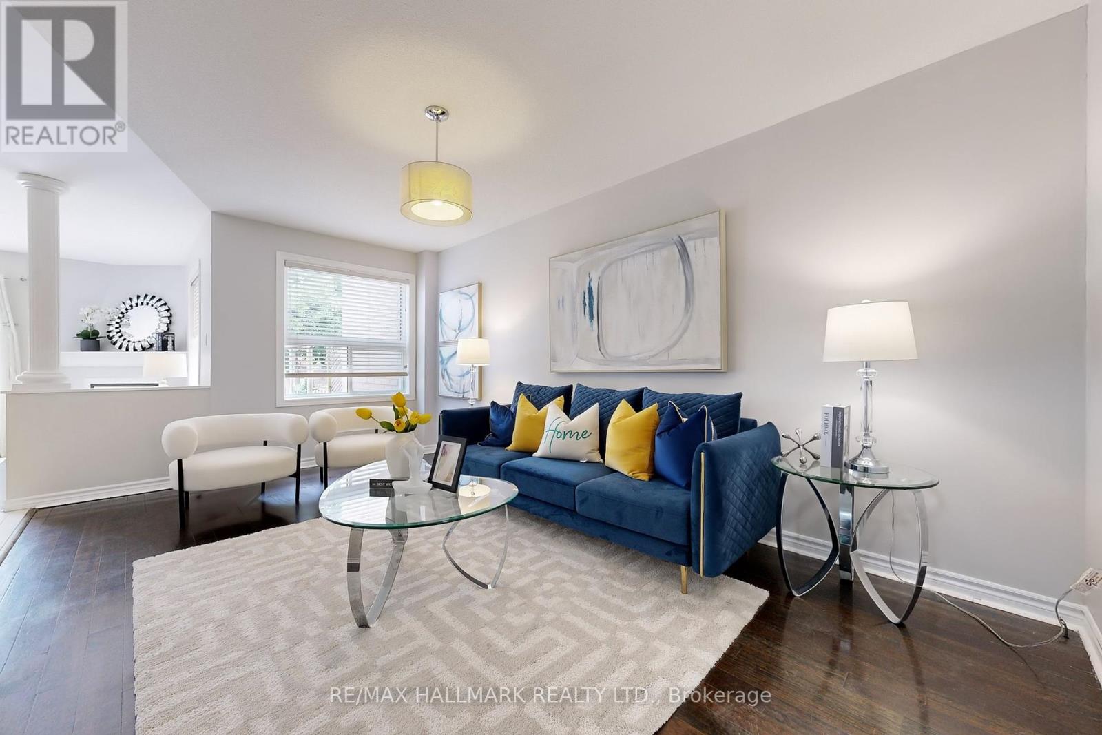 Property at 137 KIMONO CRESCENT image 2
