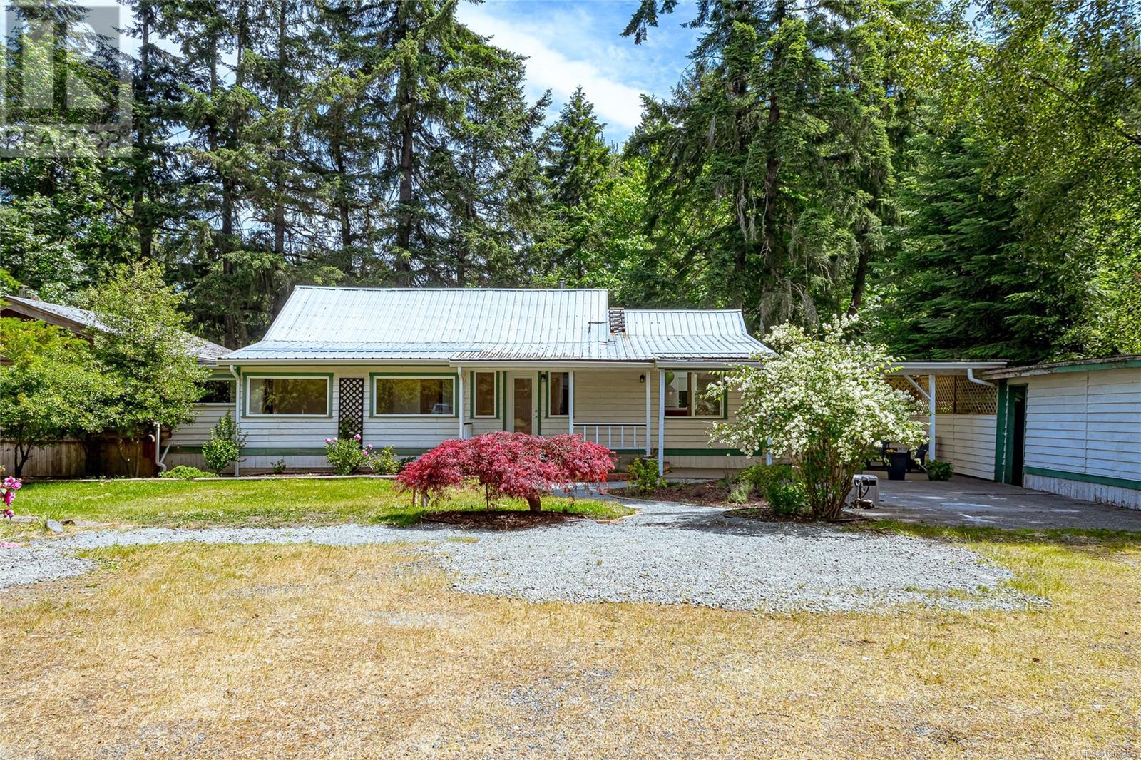 Property at 4012 Robson Rd image 2