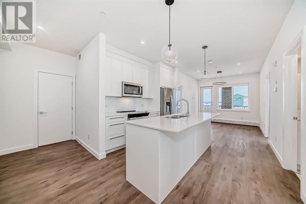 Property at 3117, 6 Merganser Drive W image 3