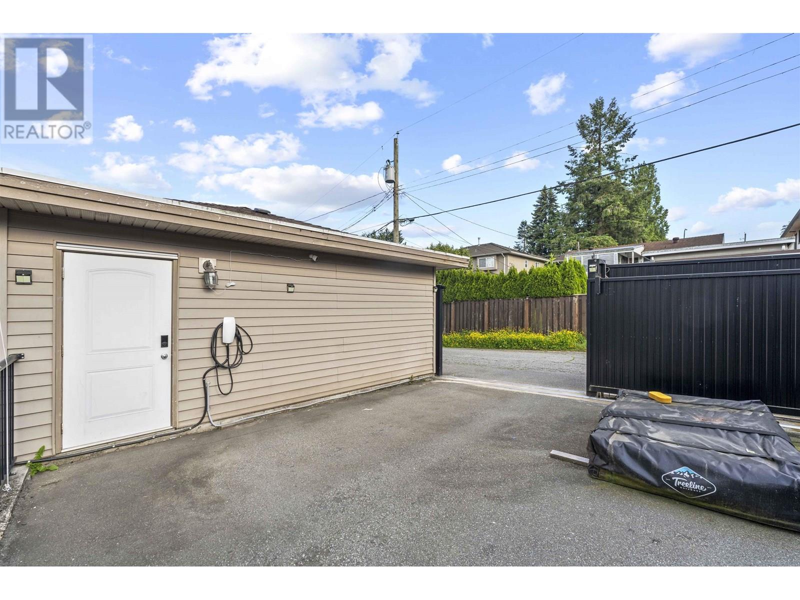 4142 Manor Street, Burnaby, British Columbia  V5G 1B1 - Photo 24 - R3013453