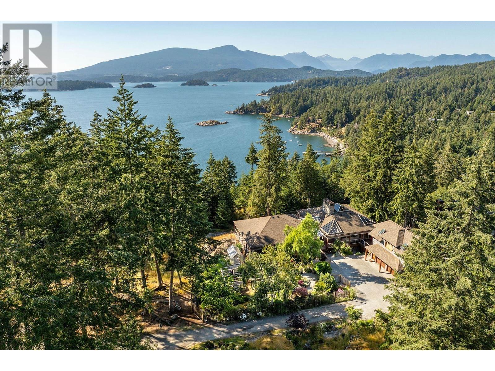 Property at 1675 WHITESAILS DRIVE image 5