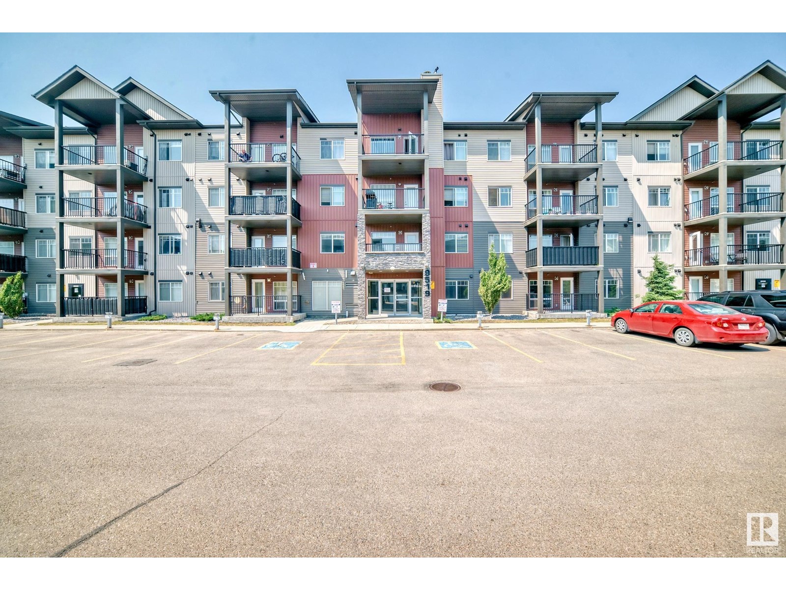 Property at #104 9519 160 AV NW image 3