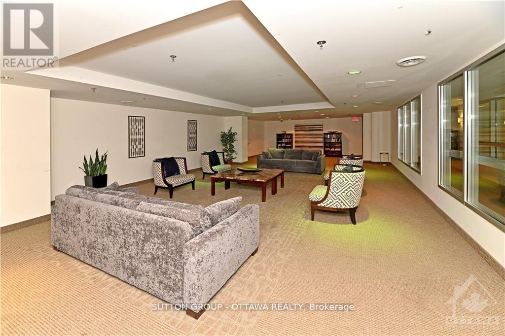 706 - 242 Rideau Street, Ottawa, Ontario  K1N 0B7 - Photo 10 - X12222175