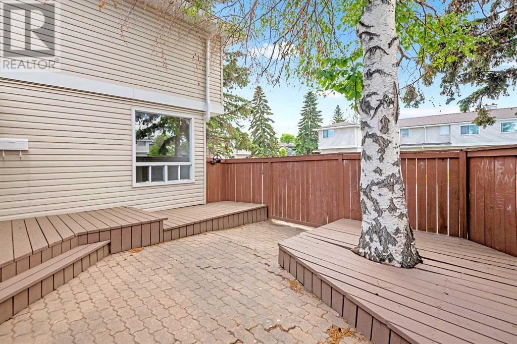Property at 28, 1155 Falconridge Drive NE image 4