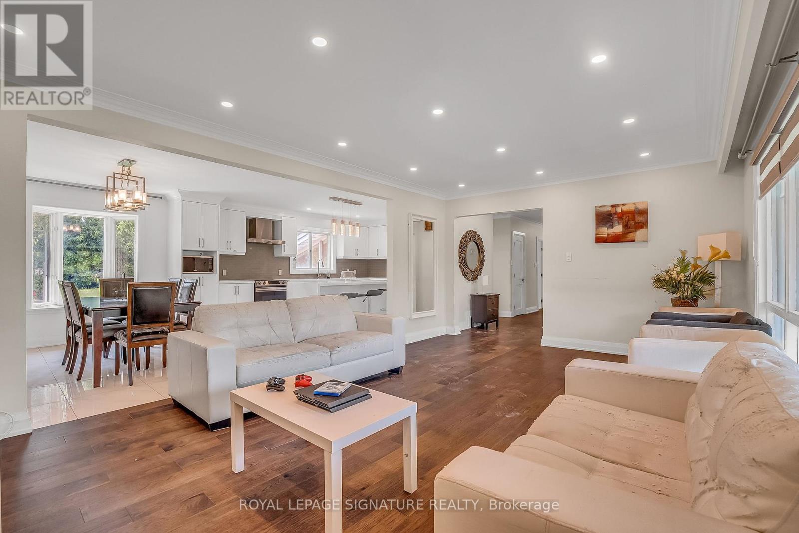 3 Braeburn Boulevard, Toronto (Eglinton East), Ontario  M1J 2P9 - Photo 10 - E12222170