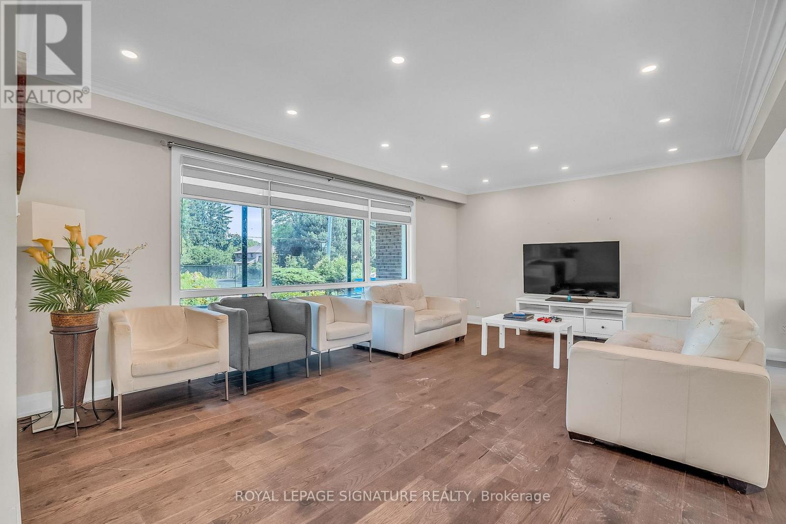 3 Braeburn Boulevard, Toronto (Eglinton East), Ontario  M1J 2P9 - Photo 8 - E12222170