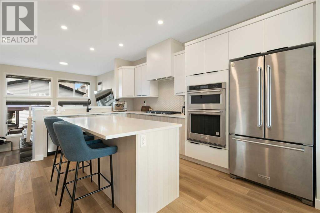 Property at 87 Aquila Way NW image 5