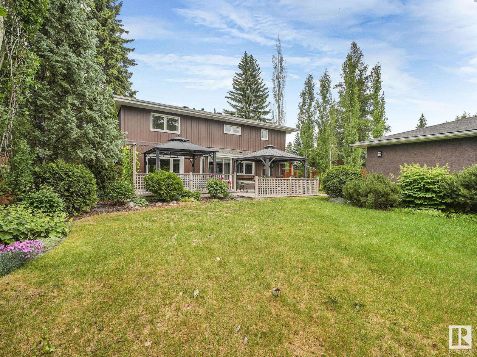 Property at 13833 SUMMIT DR NW image 1