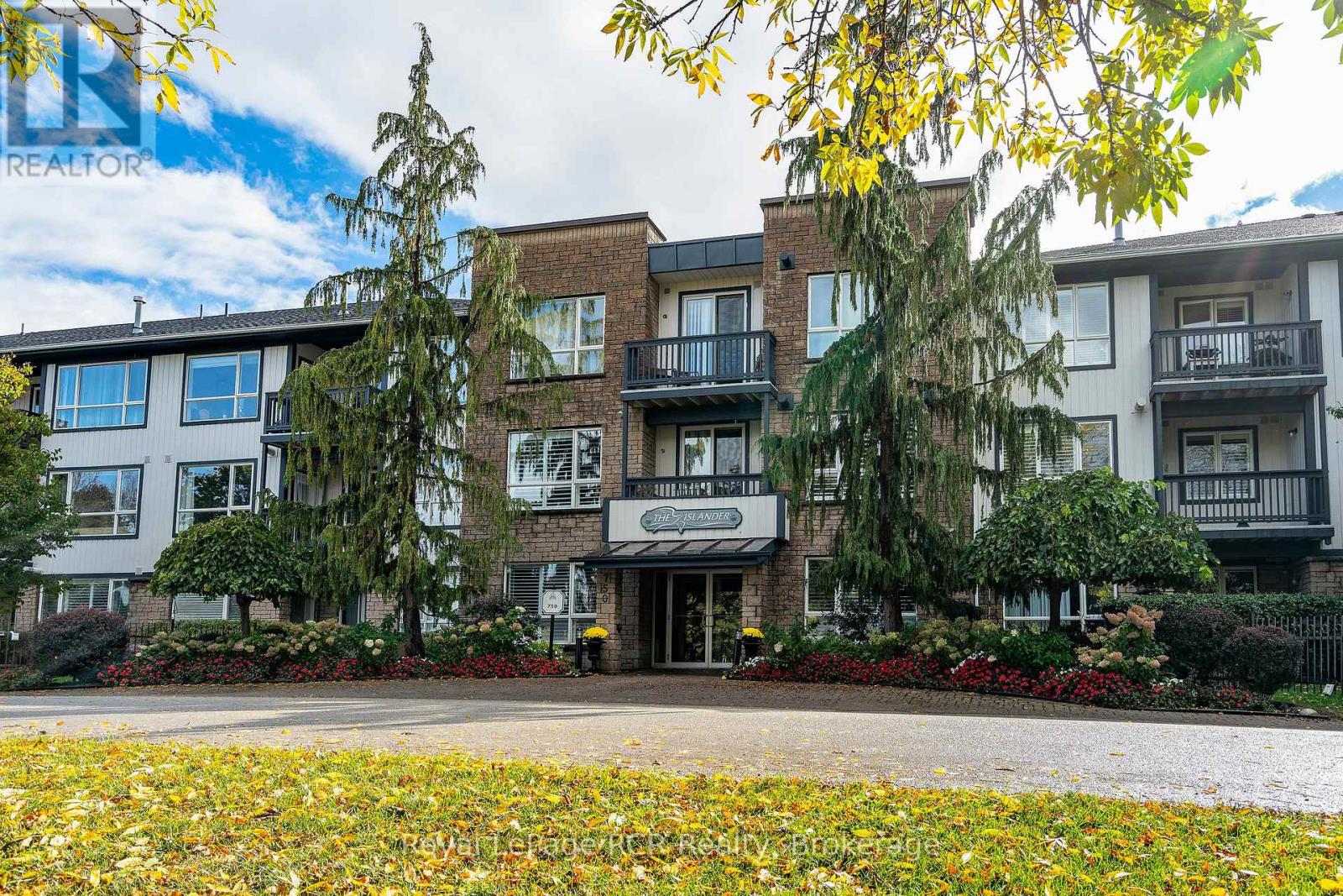 Property at 2006 - 750 JOHNSTON PARK AVENUE image 4