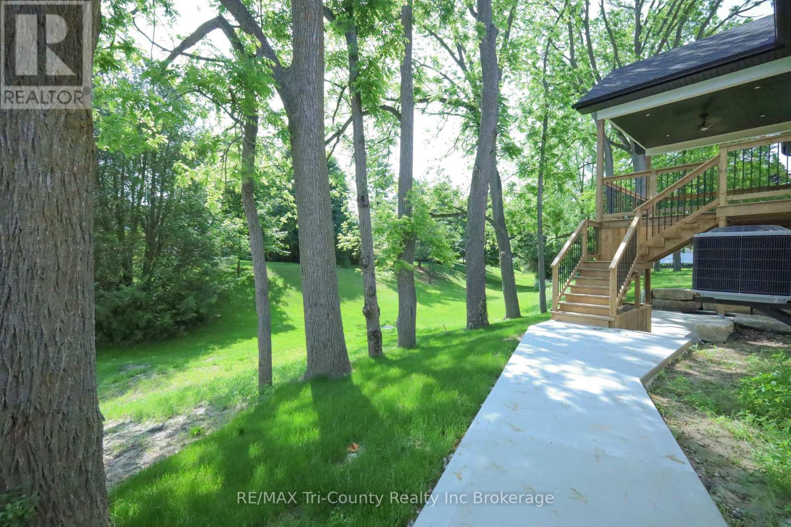 66 Talbot Street, Norfolk, Ontario  N0J 1E0 - Photo 35 - X12222229