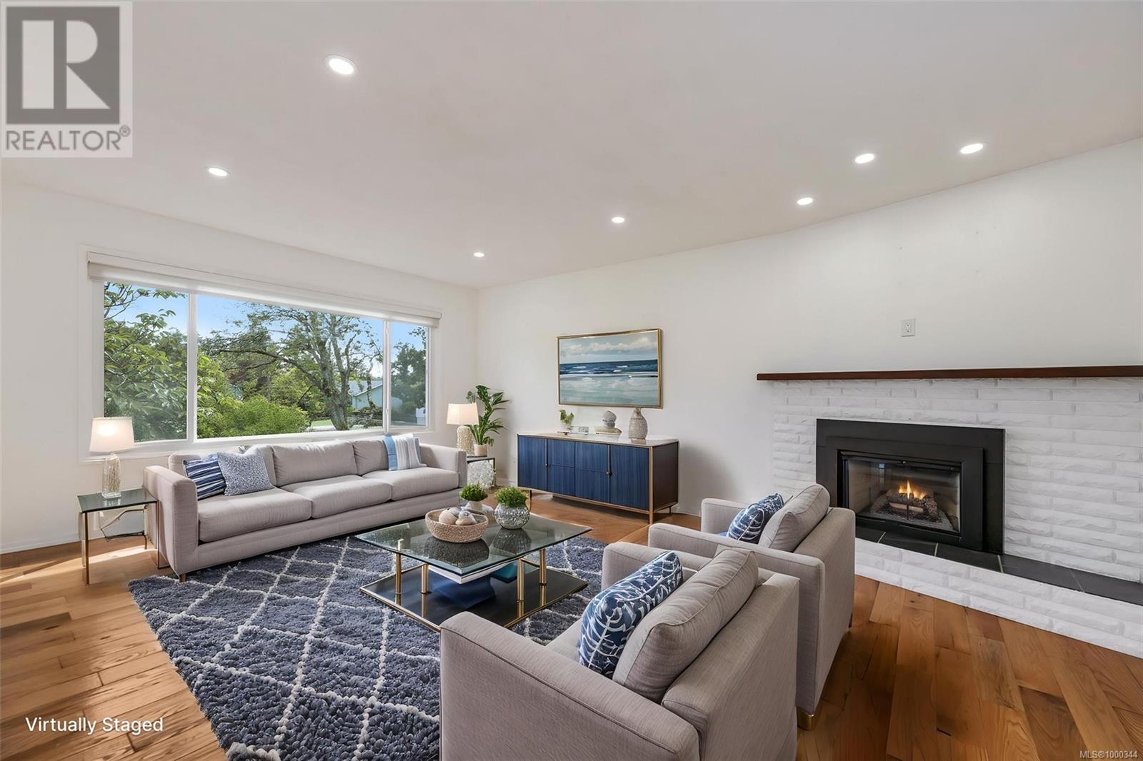 Property at 1616 Sarita Pl image 5
