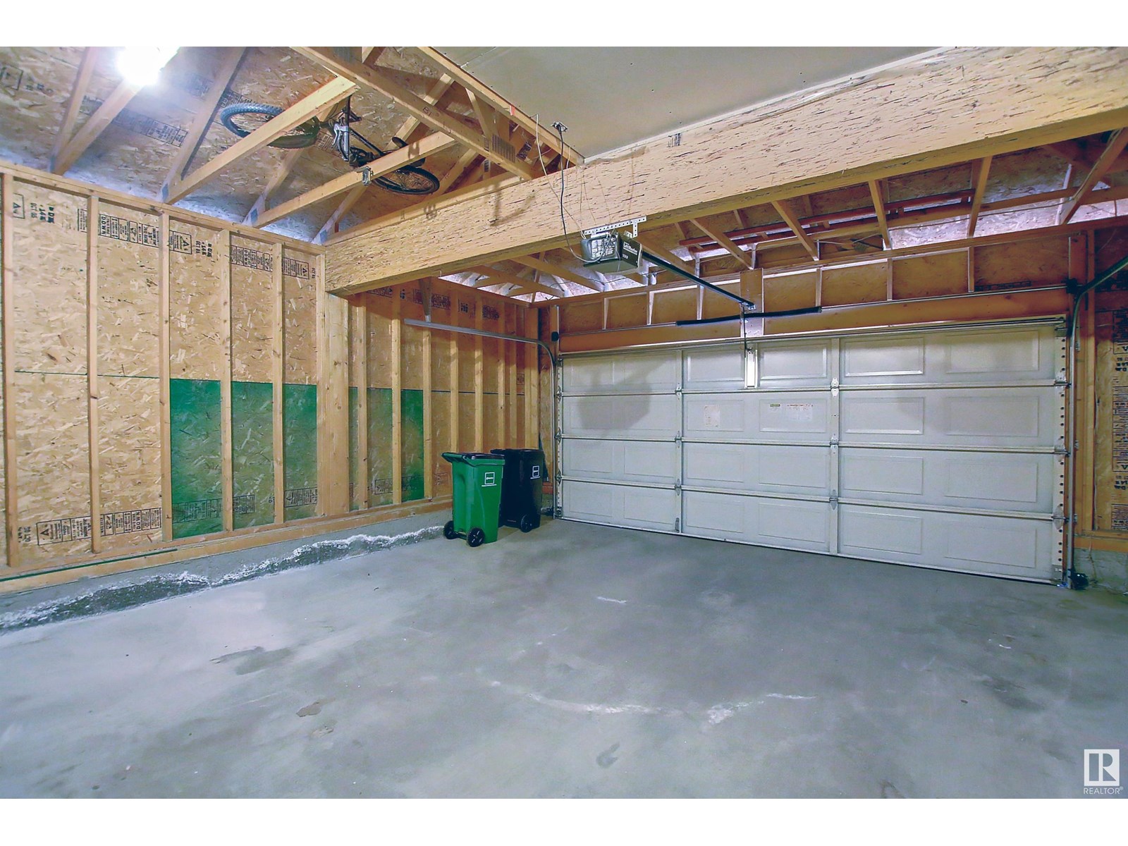 Property at 8129 7 AV SW image 5