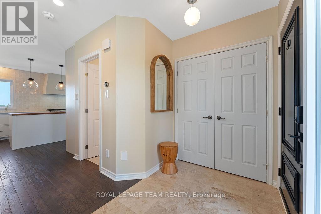 Property at 228 LABELLE STREET image 3