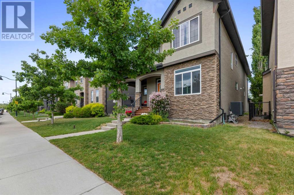 Property at 72 Quarry Drive SE image 3