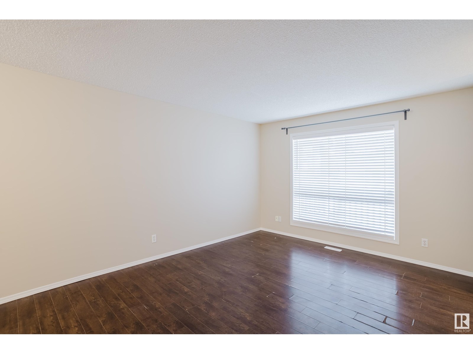 Property at #133 10909 106 ST NW image 3